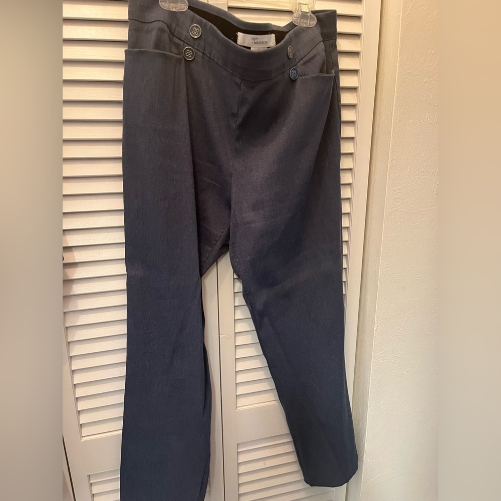 Stretchy Navy Blue Ankle Pants!